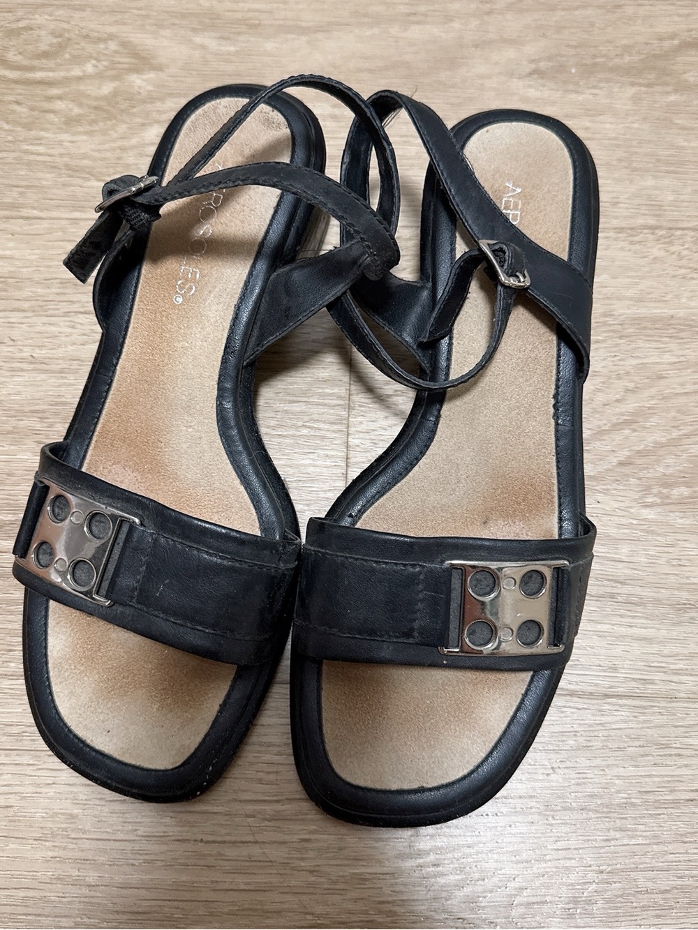 AEROSOLES Black Leather Strappy Sandals with Silver Accents